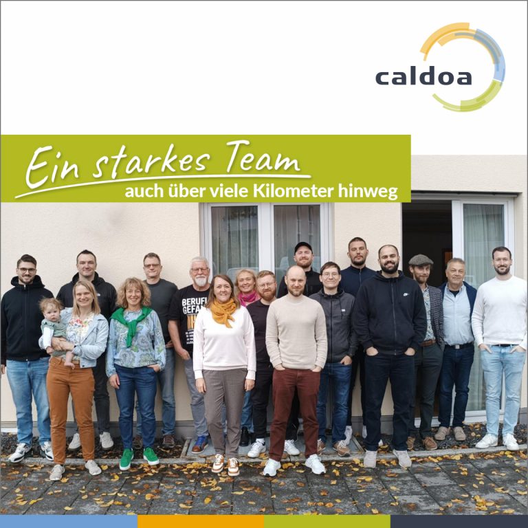 Caldoa-Team bei Baustellen, vernetzt für nachhaltige Energie- und Eisspeicherprojekte